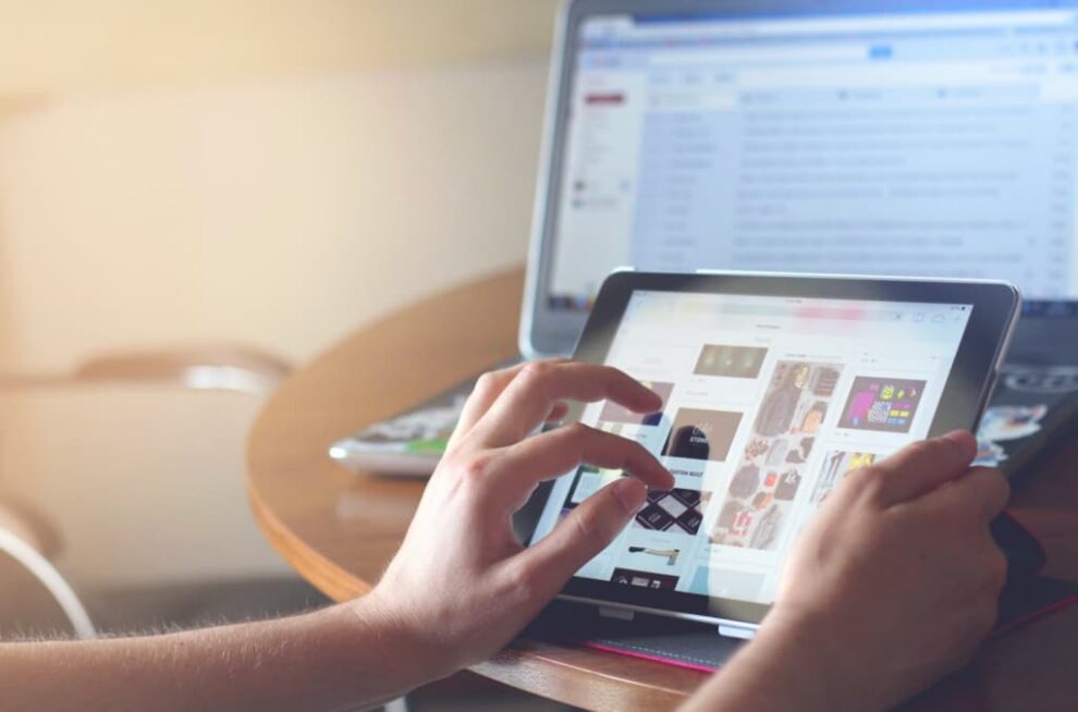 Pourquoi les magazines d’actualité s’intéressent à l’écriture académique